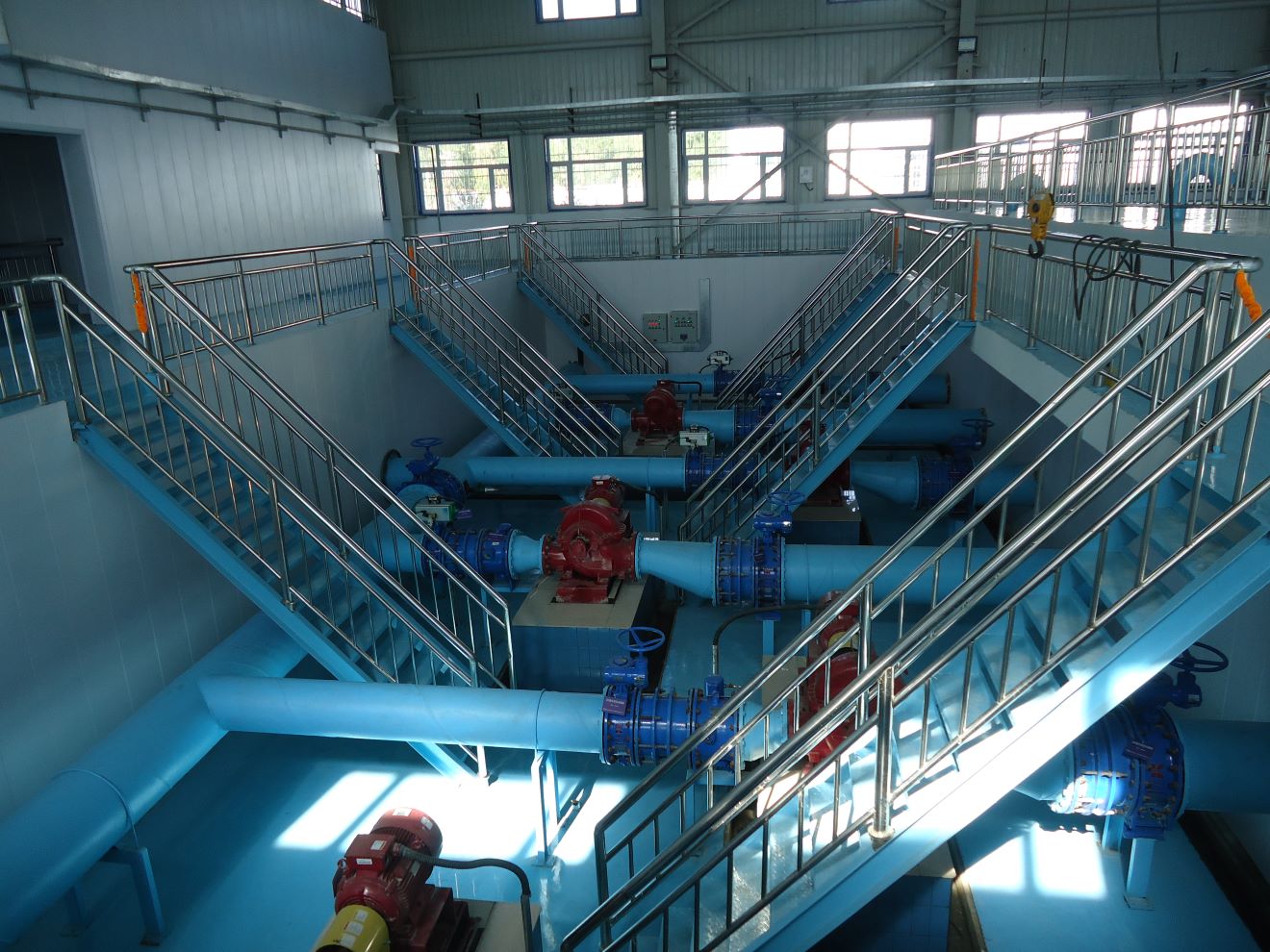 阿勒泰三水廠活性炭濾池泵房 (2).jpg