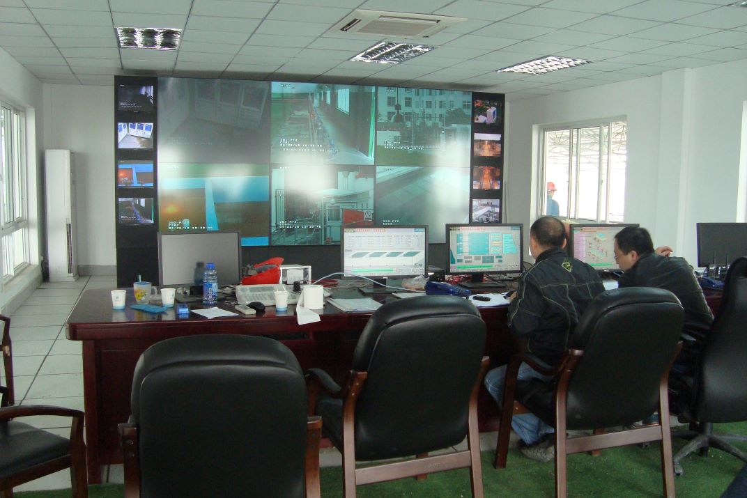 水六廠五期中控室.JPG